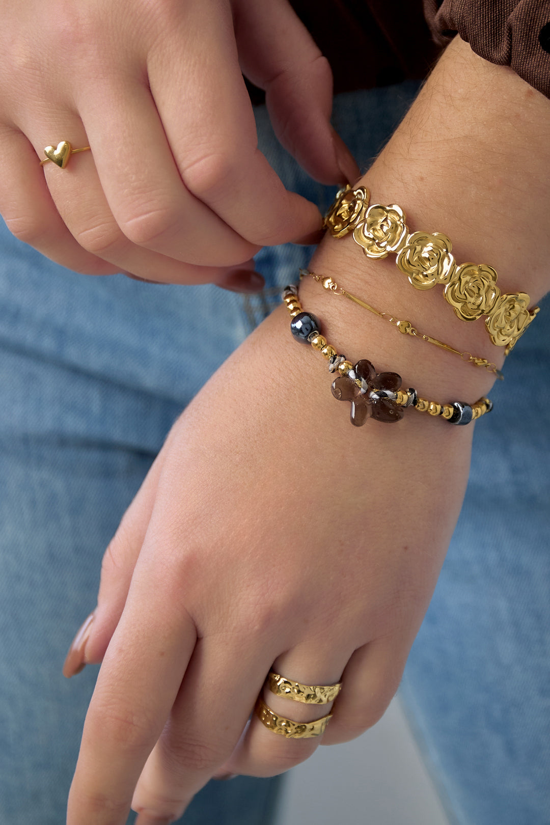 Gold flower bangle