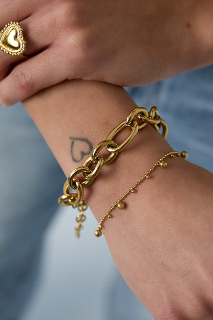 Basic golden dots bracelet