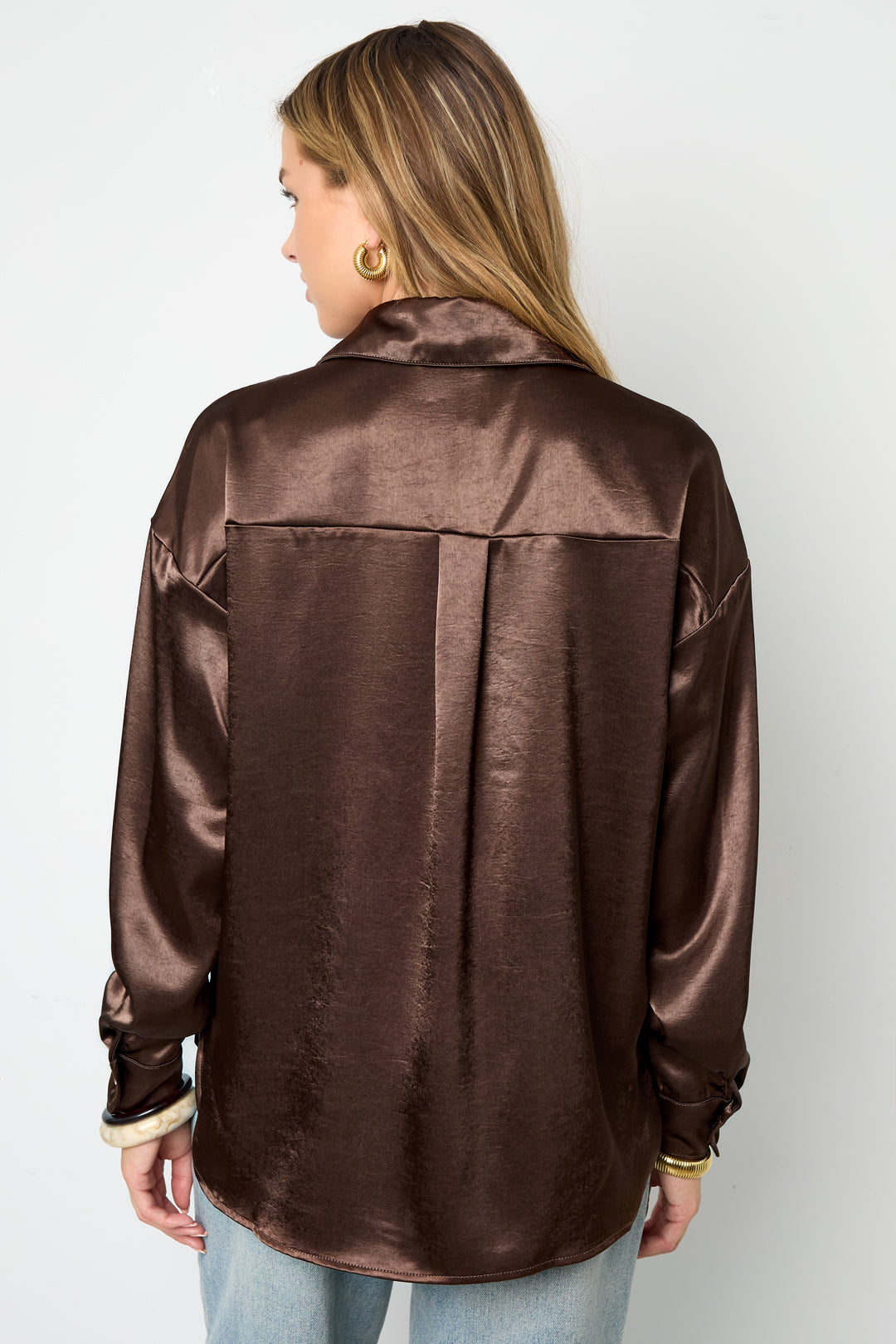 Blouse silk look bruin